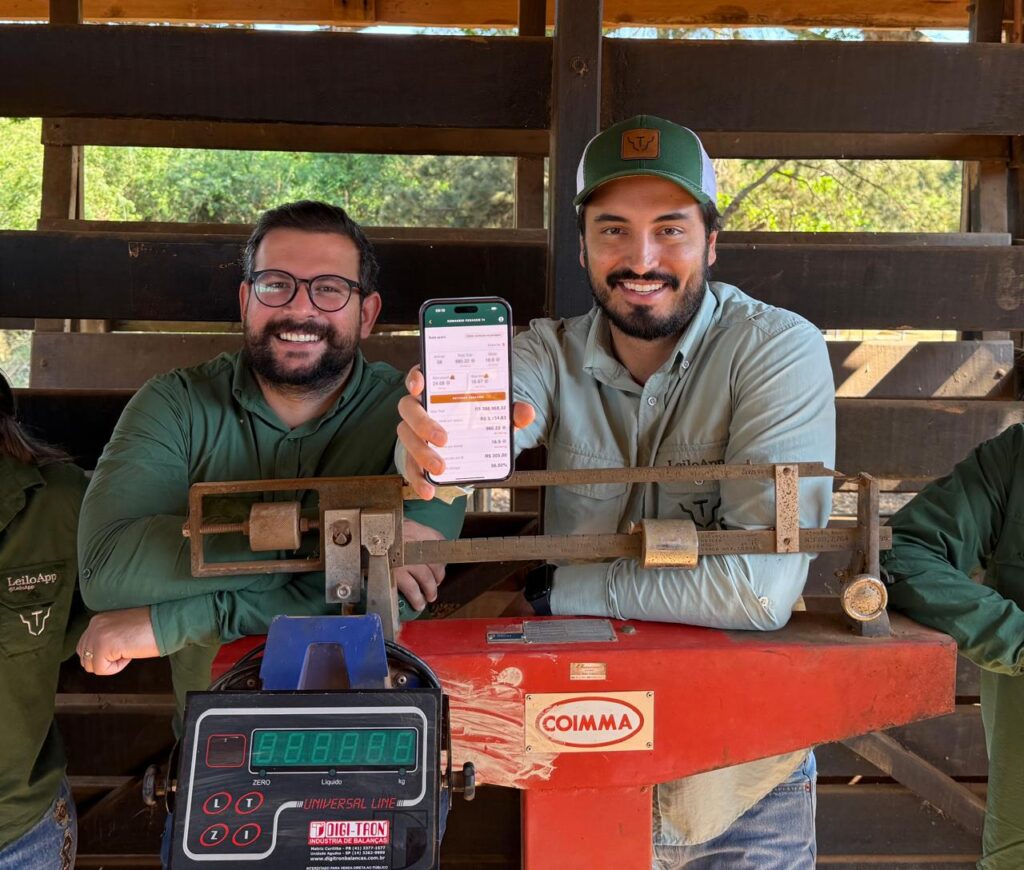 Descubra por que acompanhar a evolução do peso do gado e medir o GMD é essencial para aumentar o lucro na pecuária. Veja como indicadores, tecnologia e pesagem influenciam o ROI e a produtividade.